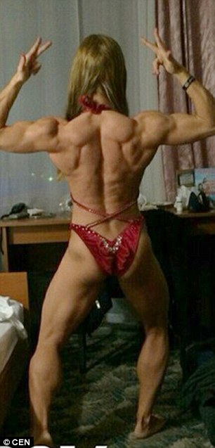 2EC3798A00000578-3332026-Aleksandra_Rudenko_has_astounded_many_online_with_her_transforma-a-79_1448376708306
