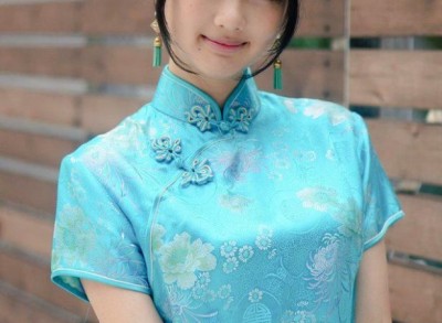 【画像】中国出身の9等身美女レースクイーンがグラドルデビュー！ / 熊江琉唯(くまえるい)ソフマップでイベント