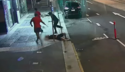 オーストラリアで韓国人がノックアウト強盗の被害 衝撃の監視カメラ映像