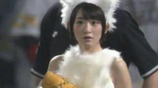 生駒里奈ちゃんのギガ可愛いコスプレ始球式＜動画像＞乃木坂４６