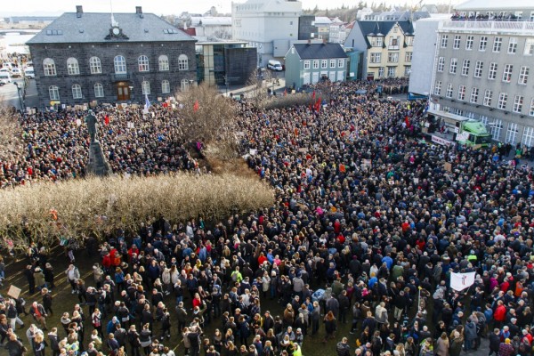 protest-islanda-1-1024x683