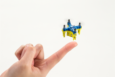 大きさわずか3cm 家の中で遊べるドローンがお手頃価格＜動画像＞ピコドローン 友達の誕プレに買おうかな(´・ω・`)