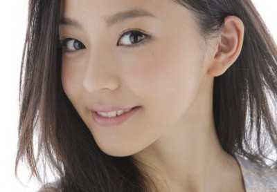 この美人モデルさん なんでこんなHな格好でチャリ乗るん(´・ω・`)　朝比奈彩さん動画像