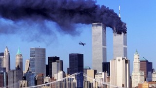 9.11テロで貿易センタービルから飛び降りた人たちの目線
