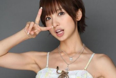 篠田麻里子さん30歳 最後の水着姿＜画像＞もう30か・・・