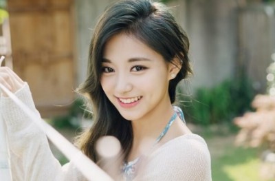 台湾人K-POPアイドルtwiceの周子瑜（ツウィ）ちゃん ぐうカワイイ画像と動画