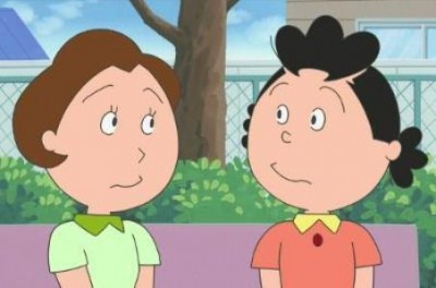 サザエさん（24）とタイ子さん（22）の胸の谷間ちらりセクシー水着姿と同い年のアイドル