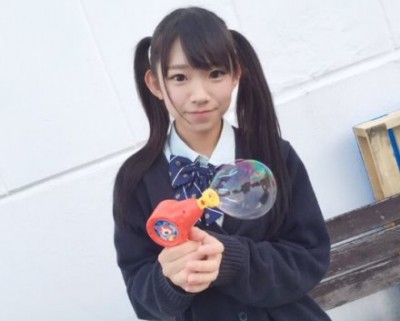 童顔Fカップ長澤茉里奈さんオフショット競泳水着姿がたまらんｗｗｗｗｗ
