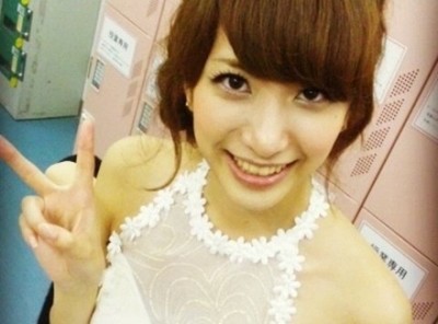 話題の新人キャバ嬢アナ笹崎里菜さんの透けブラ検証した結果 →画像