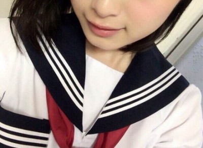 日本一かわいい女子高生が水着姿に → 隠れて共演者とズッコンバッコン騒動を掘り返される