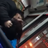 暴力おばさんセクシーショット「クソガキ！誰がおばさんなんだよ！」バス優先席を巡り口論 男性を殴った20代女 書類送検 札幌市