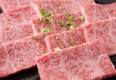 焼肉屋「霜降り肉の牛はまともに歩けませんよ。それでも美味しいんですか？」