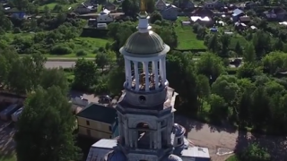 【おもロシア】教会の塔でＳＥＸするカップル 偶然ドローンが撮影してしまう