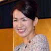 豊田真由子議員「これは金にならない ピョーン」名刺並べて支援者値踏み