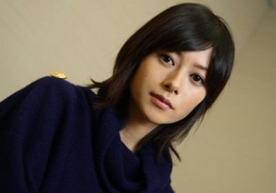 【脱ぐの?】真木よう子さんコミケ参戦を巡ってオタと喧嘩 800万の資金提供を募って炎上気味