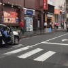 【東京こわい】白昼の『レイフ゜未遂事件』動画にネット騒然 女性絶叫「助けてください！」
