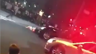 沖縄のヤンキーがパトカーに轢かれる瞬間 →GIfと動画
