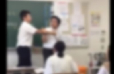 【スピード逮捕】生徒が教師に蹴り＜動画＞博多高校 暴行事件まとめ