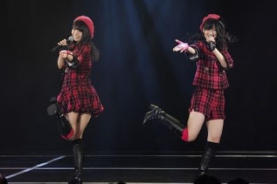 【流出画像】アイドル「女２人で遊んできた！」→男も2人いてダブルデート炎上