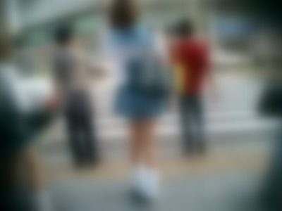 【画像】こんなキャバクラみたいな制服の学校に行きたかった・・・