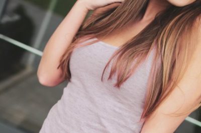 【閲覧注意】女さん「オッパイをホチキスで留めて乳首を隠してみた❤」 【画像】