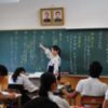 朝日新聞社員「朝鮮学校の子供がこんなに泣いている、差別する最も恥ずかしい醜い国、日本！」
