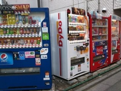 【やったぜｗ】朝日新聞が『自販機荒らし』の新手口を公開ｗｗｗｗｗｗｗ