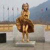 【炎上】北海道『表現の不自由展』アートと称して人々の写真を燃やす 実行委が謝罪