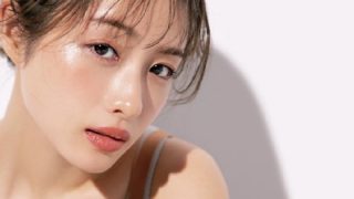 【谷間朗報】石原さとみ『前かがみバスト見せ動画』が1日で100万再生の大反響ｗｗｗｗｗｗ