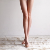 【ギネス更新】世界一『脚の長い女性』がお前らの想像を超えてくる →動画像