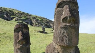 【考古学】イースター島のモアイ像がどうやって運ばれたのか判明する →動画