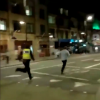 【動画】陽キャさん、警察官を道路に叩きつけるｗｗｗｗｗｗｗｗ