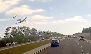ハイウェイにジェット機が墜落し2名が死亡、4名が負傷した事故の映像が公開される。