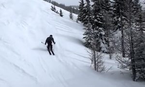 ジャンプするタイミングが悪すぎたスキーヤーの映像が（ノ∇`）