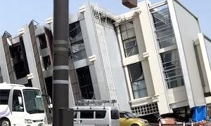 【動画】能登半島地震で倒壊した五島屋ビル、まだあのままだった・・・。