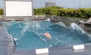 台湾大地震にビル屋上のプールで遭遇してしまった人の動画が(°_°)