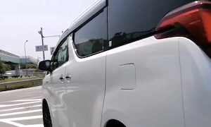 【車載】大阪で鬼の幅寄せをするアルファードが撮影される。ひどすぎワロタｗｗｗ