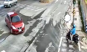 【動画】無理な左折をしたティーダ乗りが恐ろしい死亡事故を起こしてしまう。