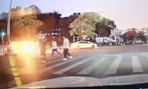 【動画】中国の電動スクーターの発火事故。エグすぎるｗｗｗｗ