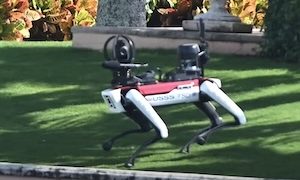 【動画】ドナルド・トランプの別荘/邸宅の警備にロボット犬が配備される。