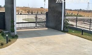 【断層】ミャンマーの大地震で地表がずれる瞬間が映像に記録される。