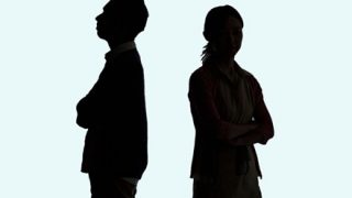【悲報】妻と会話をしなくなって2ヶ月目を迎えた模様……
