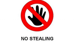 【動画】美少女さん、ギャングに盗みがバレて『お尻ぺんぺんの刑』に処される →