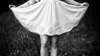 【動画】ま～んさん、自分の命より『パンツ』を守ってしまう