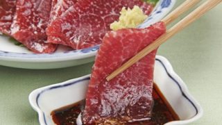 【悲報】クジラさん、想像以上に魚を乱獲しまくってた🐳