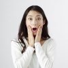 【衝撃】生放送で美女のオッパイが落下する放送事故【→】