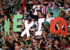 【動画】メキシコ水着女さん、メキシコ代表の先制点に大興奮💥💥