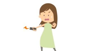 【動画】とびきりの美女「スタンガンって痛いのかしら…？」