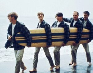 【音楽🌞】ビーチボーイズの「Kokomo」より夏っぽい曲、存在しない